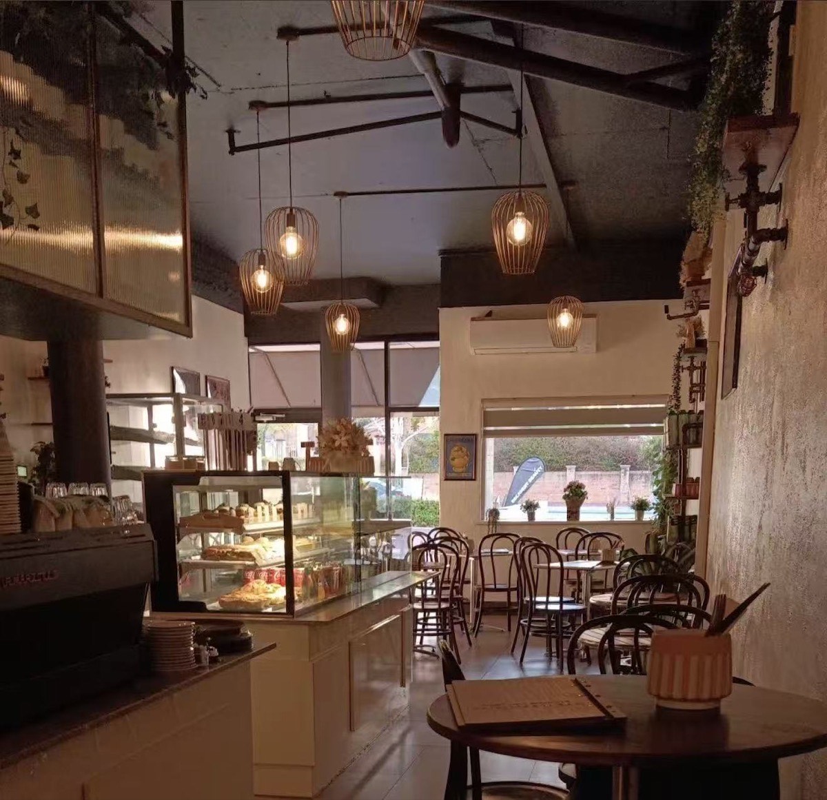 Welcoming interior of 7NNINE on Broadway in Crawley